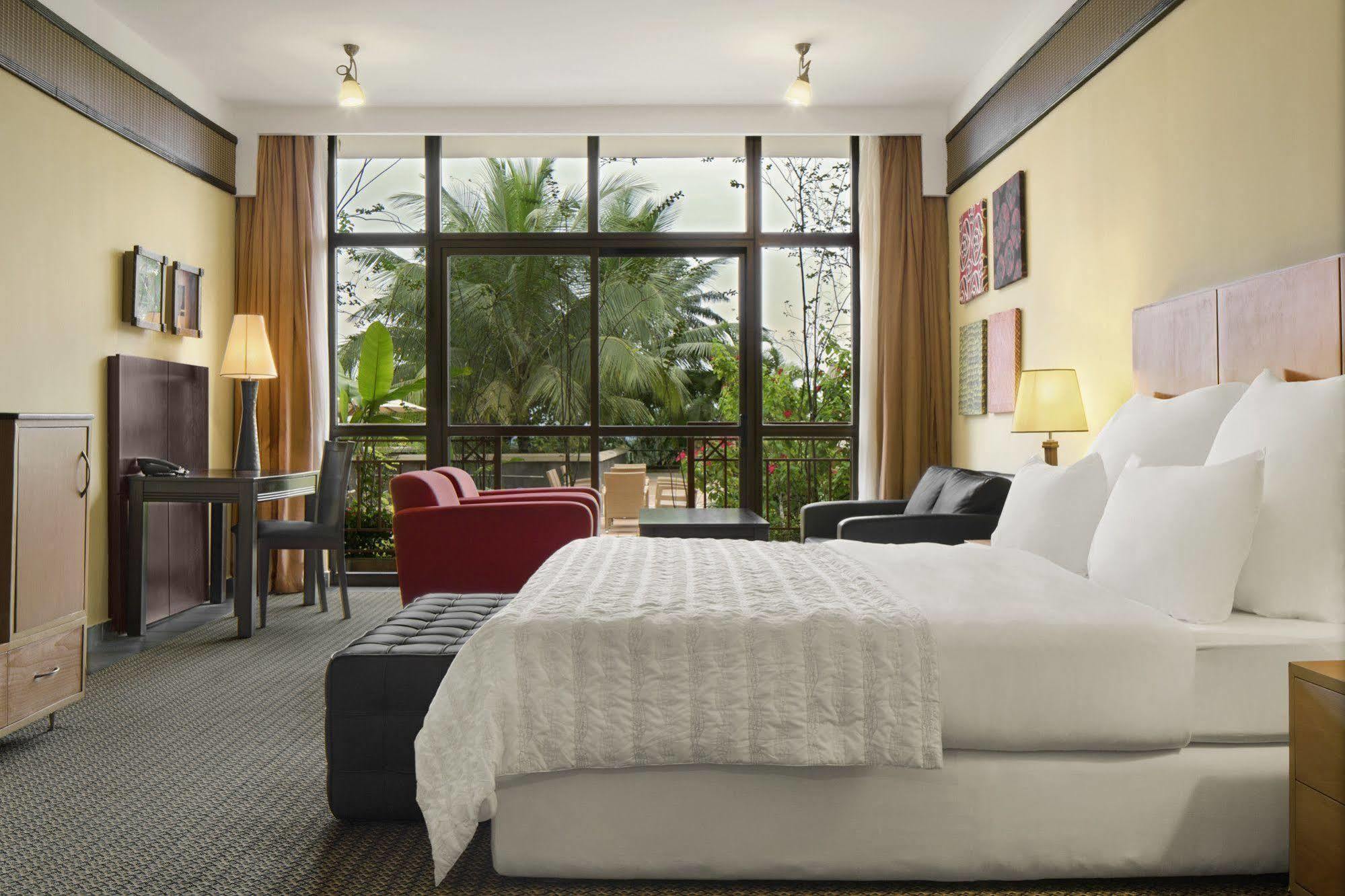 Ibom Hotel & Golf Resort ウヨ エクステリア 写真